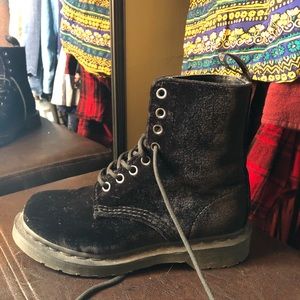 Velvet Doc Marten Black